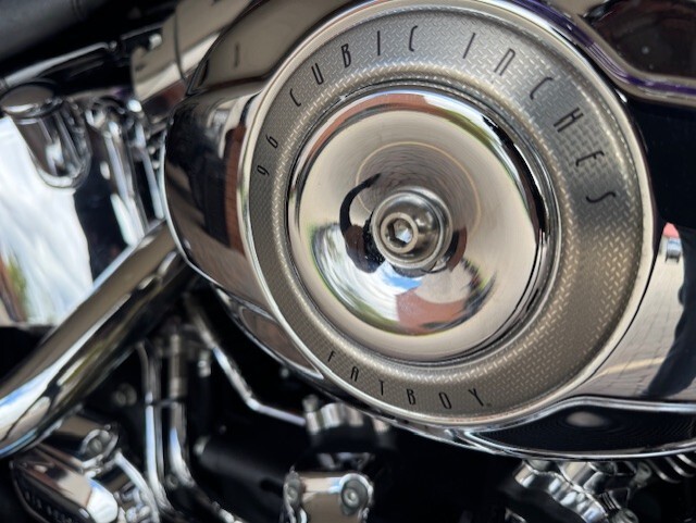 2010 Harley Davidson Fat Boy FLSTF - Photo 2