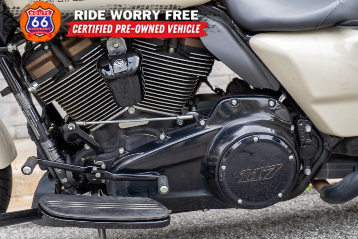 Street Glide ST - Photo 7