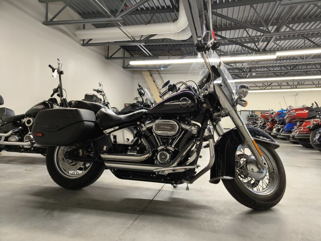 2020 Harley-Davidson Heritage Classic 107 Vivid Black