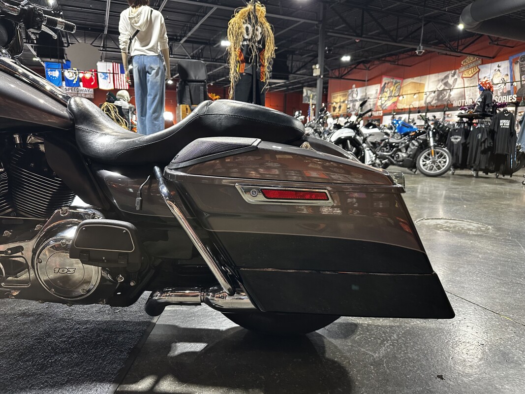 Harley-Davidson Electra Glide Ultra Limited 2014 FLHTK CHAR PRL/V BLK W/ PINSTRIPE - Photo 8
