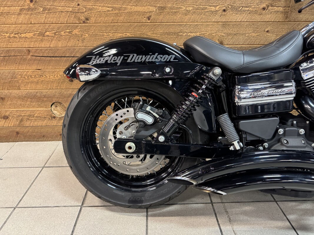 2014 HARLEY-DAVIDSON WIDE GLIDE VIVID BLACK FXDWG - Photo 5