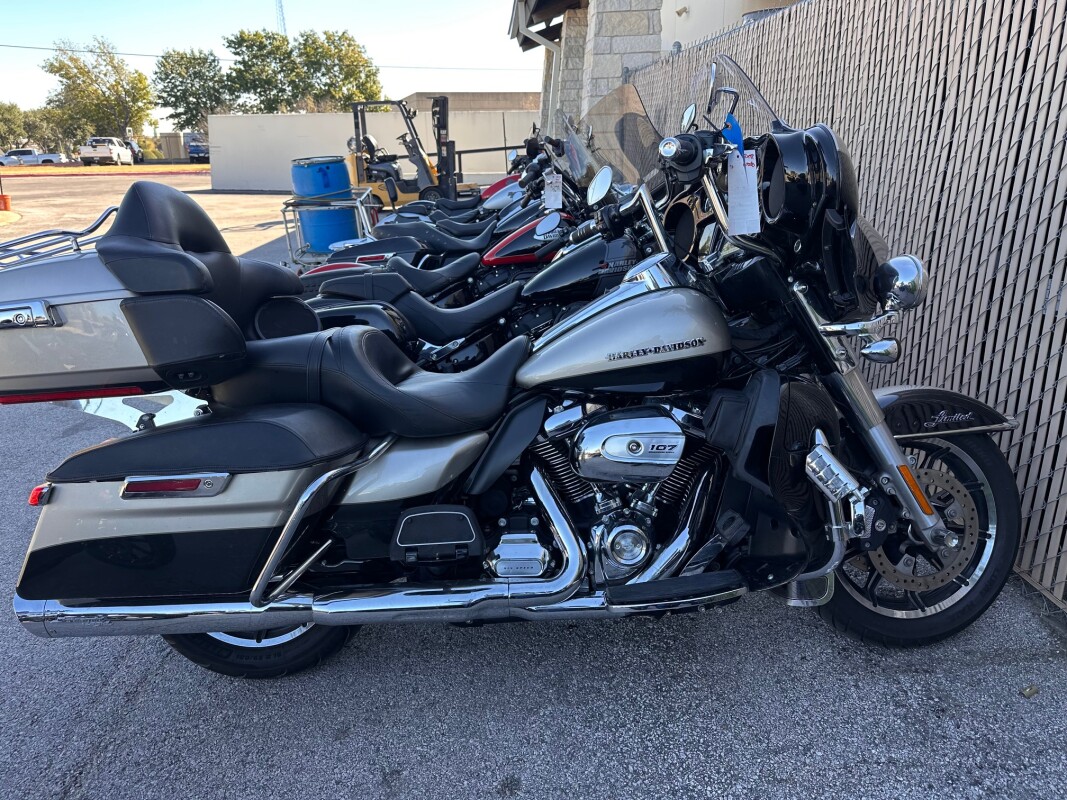 2018 Harley-Davidson Ultra Limited FLHTK