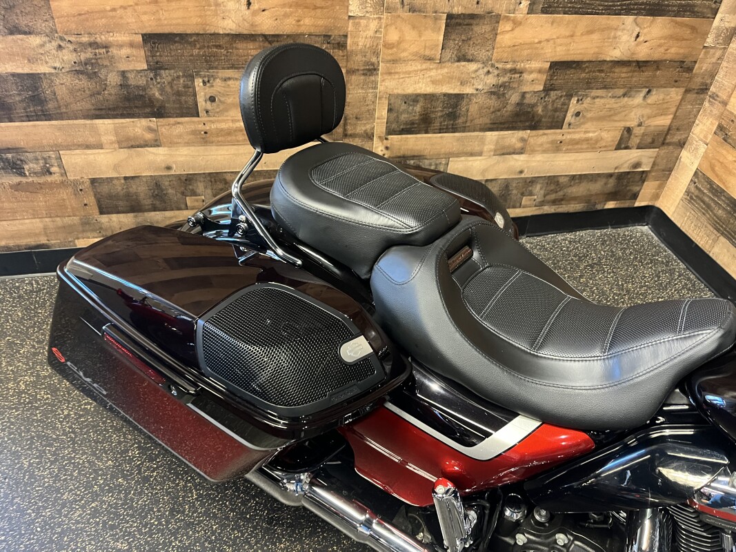 2021 Harley-Davidson CVO Street Glide Sunset Orange Fade & Sunset Black FLHXSE - Photo 8