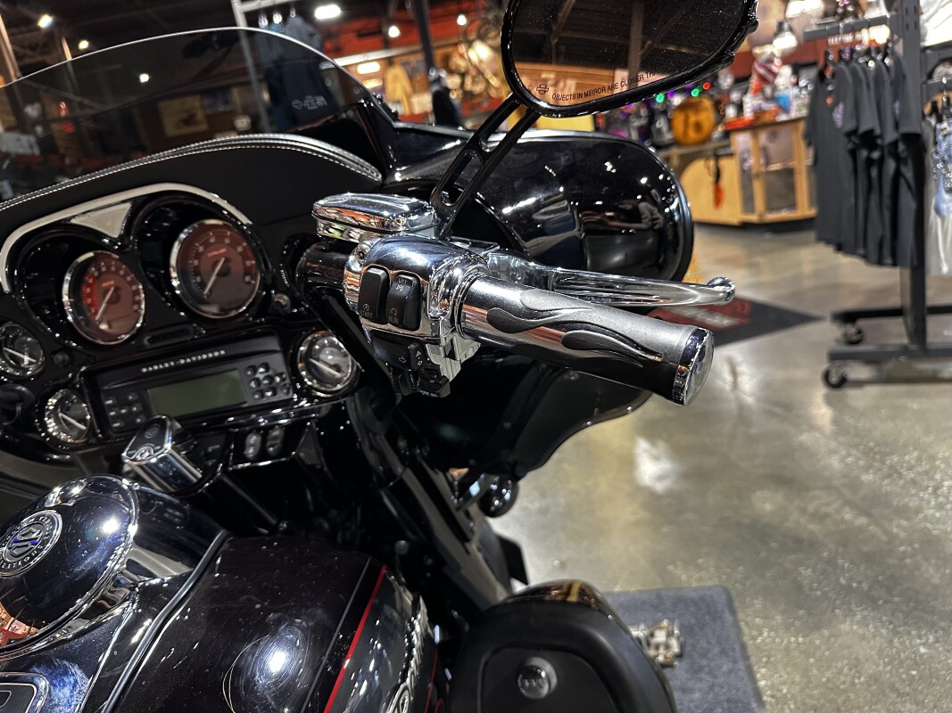 HD FLHTCUSE5- 2010 CRIM BLK/SLATE - Photo 4