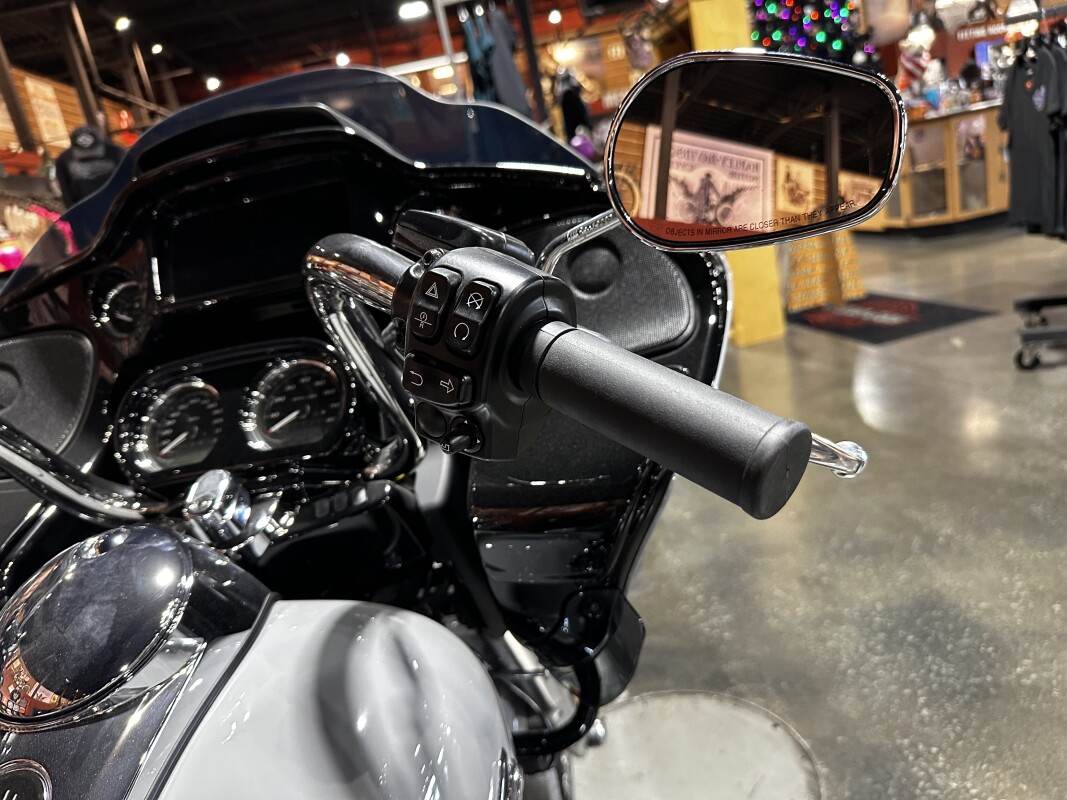 Harley-Davidson Road Glide 3 2024 FLTRT BILLIARD GRAY W/ PINSTRIPE - Photo 4