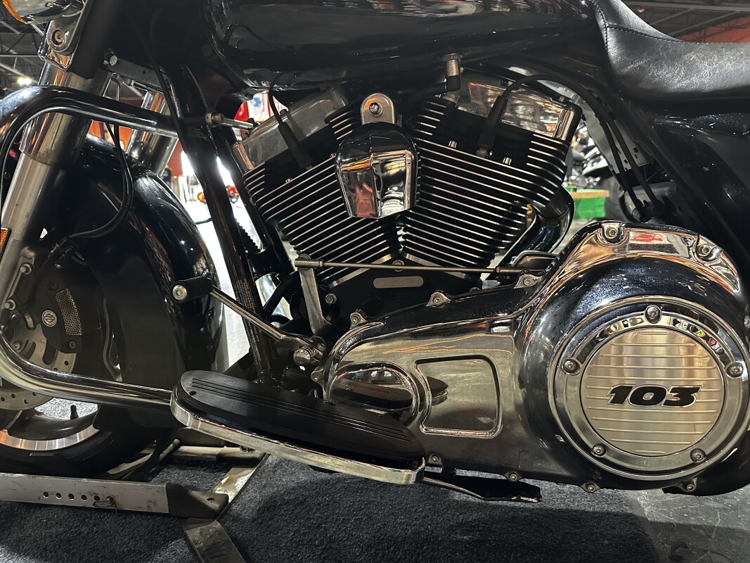 Harley-Davidson Street Glide 2013 FLHX MIDNIGHT PEARL - Photo 9