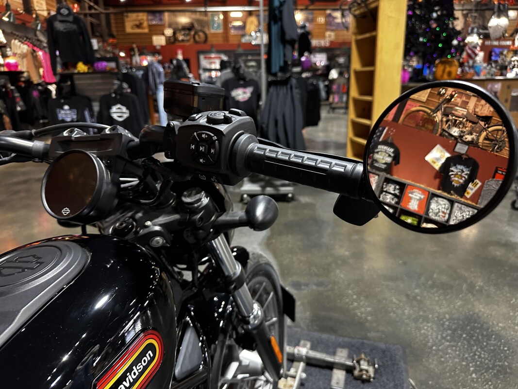 Harley-Davidson Nightster Special 2023 RH975S VIVID BLACK - Photo 4