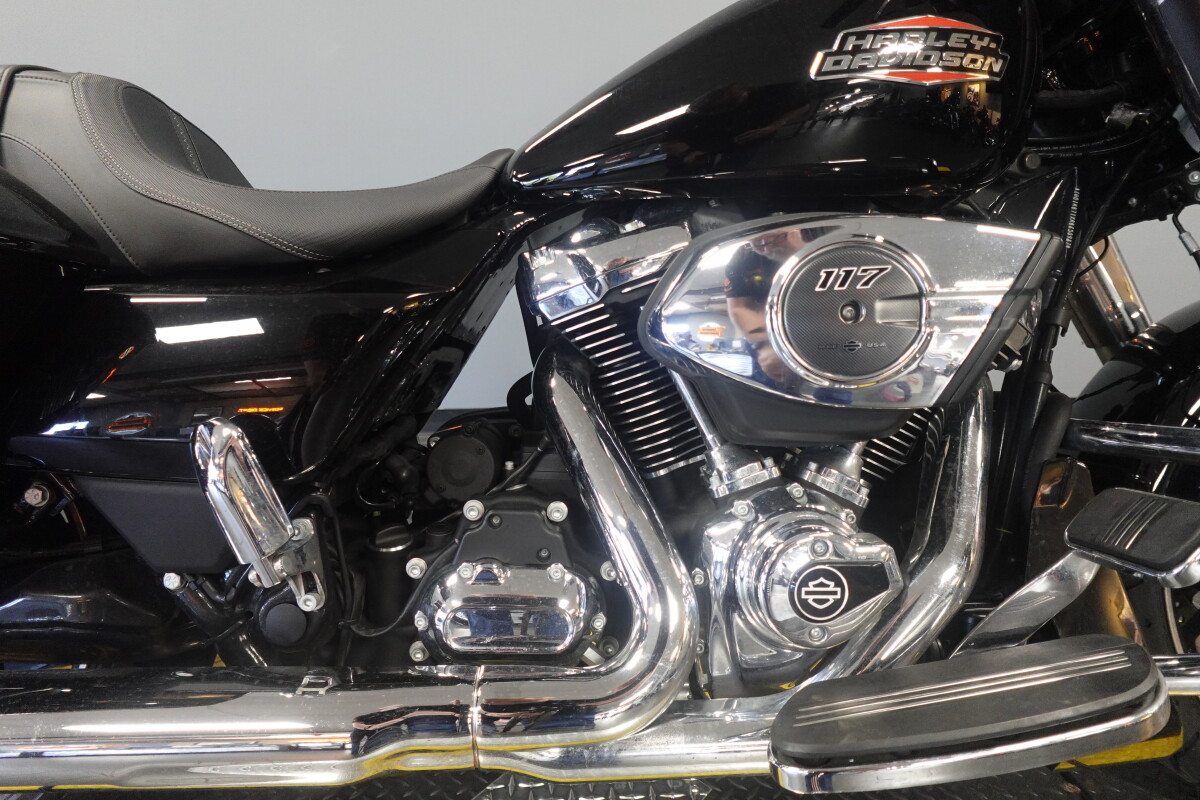 2024 Harley-Davidson Street Glide FLHX - Photo 10
