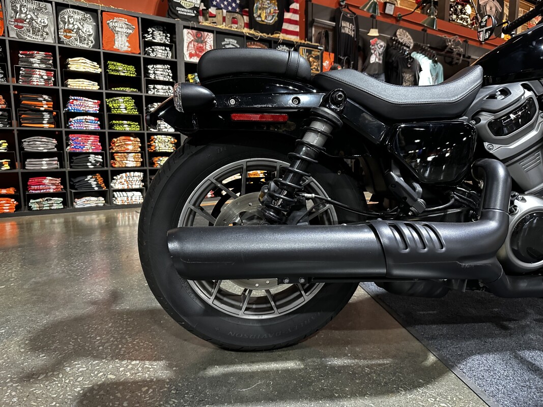 Harley-Davidson Nightster Special 2023 RH975S BLACK - Photo 6