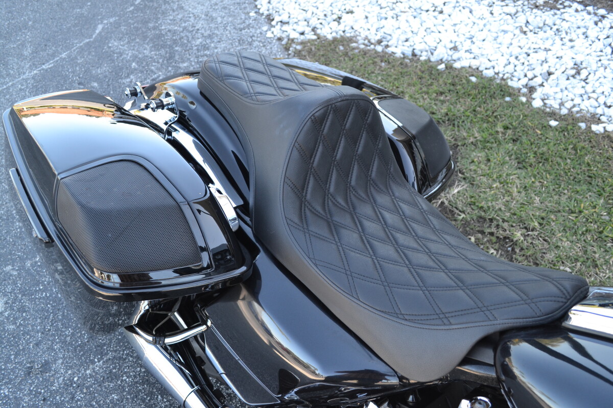 2013 Harley-Davidson Street Glide - FLHX - Photo 8