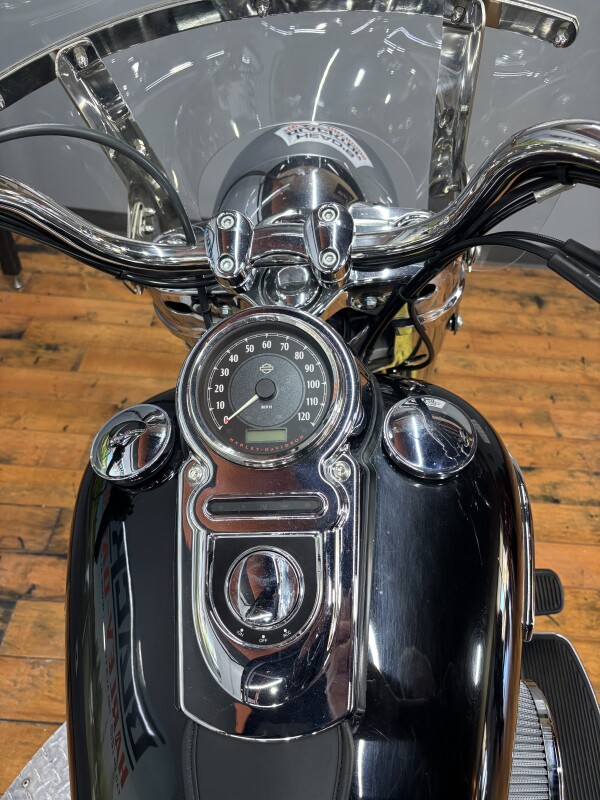 2012 Harley-Davidson Switchback BLACK - Photo 5