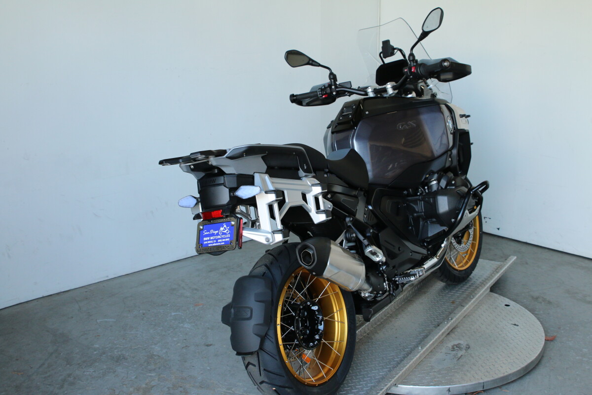 2026 BMW R 1300 GS Adventure - Photo 3