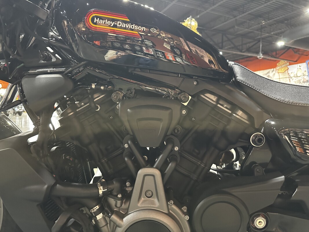 Harley-Davidson Nightster Special 2023 RH975S BLACK - Photo 9