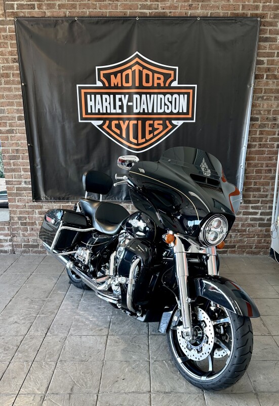 2014 Harley-Davidson Ultra Limited FLHTK Black - Photo 2