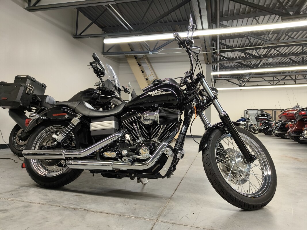 2008 Harley-Davidson Street Bob Black