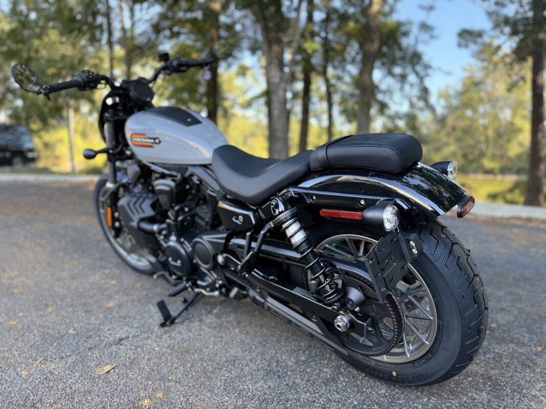 RH975S 2025 Nightster Special - Photo 5