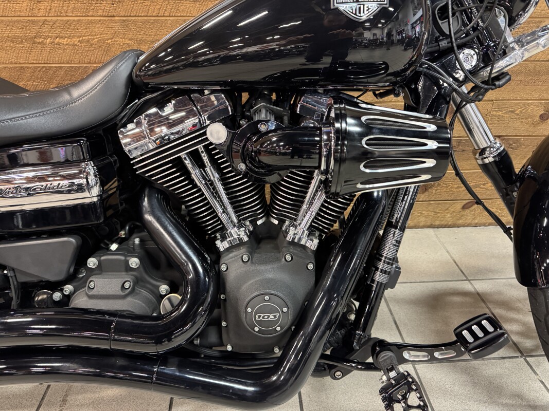 2014 HARLEY-DAVIDSON WIDE GLIDE VIVID BLACK FXDWG - Photo 3