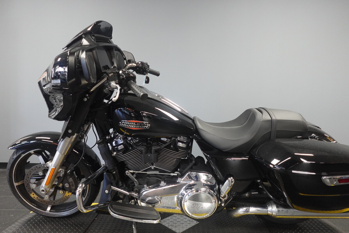 2024 Harley-Davidson Street Glide FLHX - Photo 5