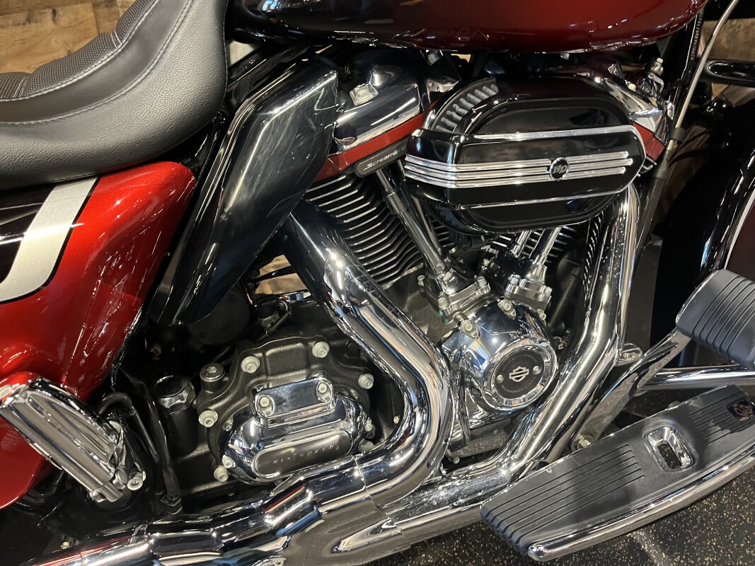 2021 Harley-Davidson CVO Street Glide Sunset Orange Fade & Sunset Black FLHXSE - Photo 7