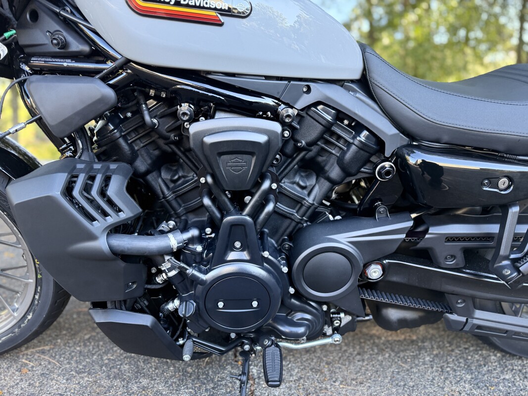 RH975S 2025 Nightster Special - Photo 7
