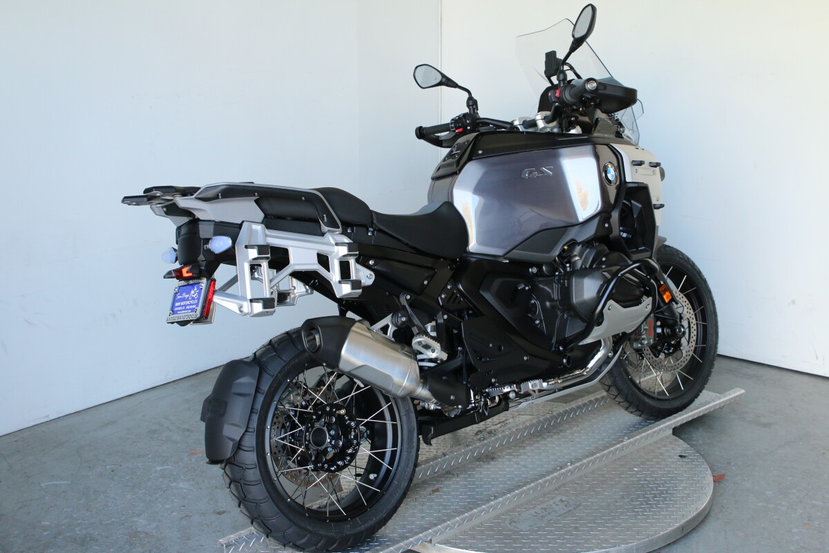 2026 BMW R 1300 GS Adventure - Photo 3