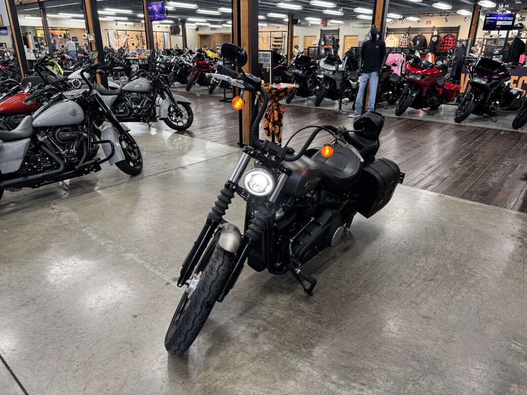 2019 Harley-Davidson Street Bob FXBB - Photo 10