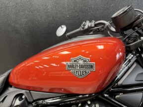 2025 Harley-Davidson® Nightster®  thumb 2