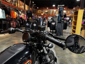 Harley-Davidson® Nightster™ Special 2023 RH975S BLACK thumb 0