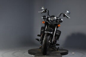 2019 Harley-Davidson® Heritage Classic FLHC thumb 1