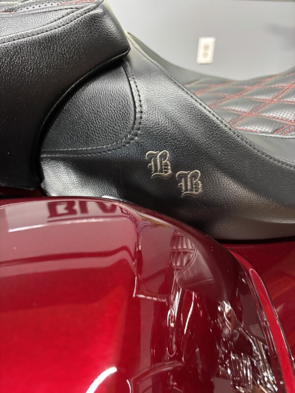2017 Harley-Davidson Road Glide Special VELOCITY RED - Photo 10