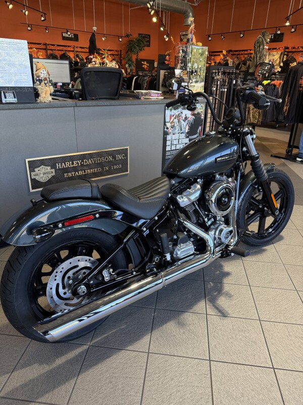 FXBB 2025 Street Bob - Photo 8