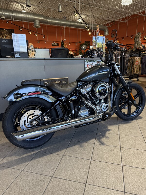 FXBB 2025 Street Bob - Photo 3