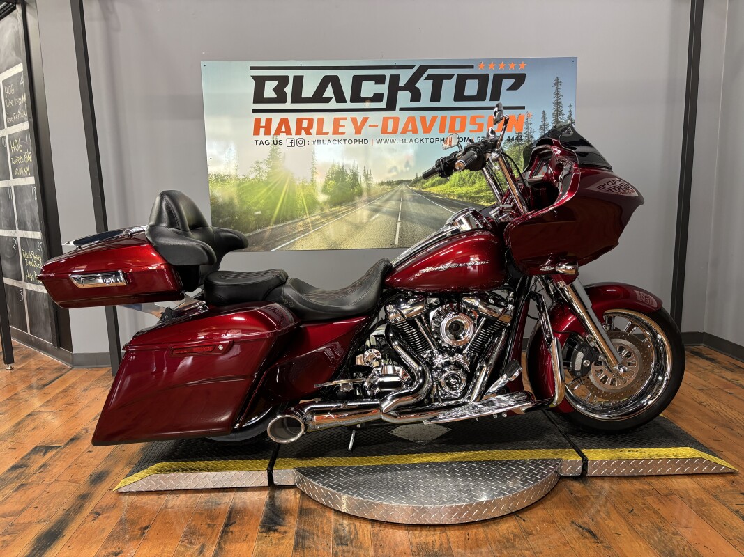 2017 Harley-Davidson Road Glide Special VELOCITY RED