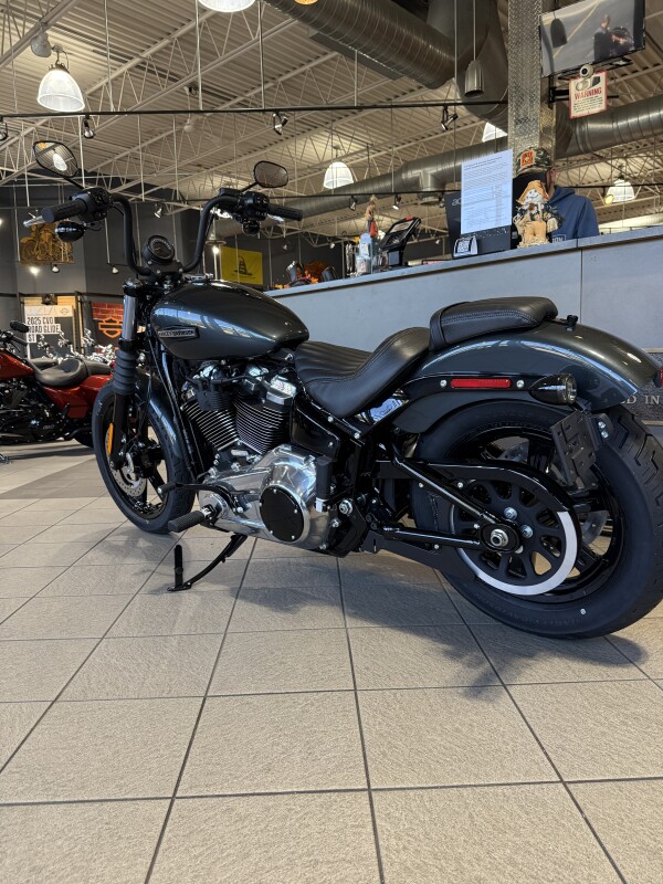 FXBB 2025 Street Bob - Photo 10
