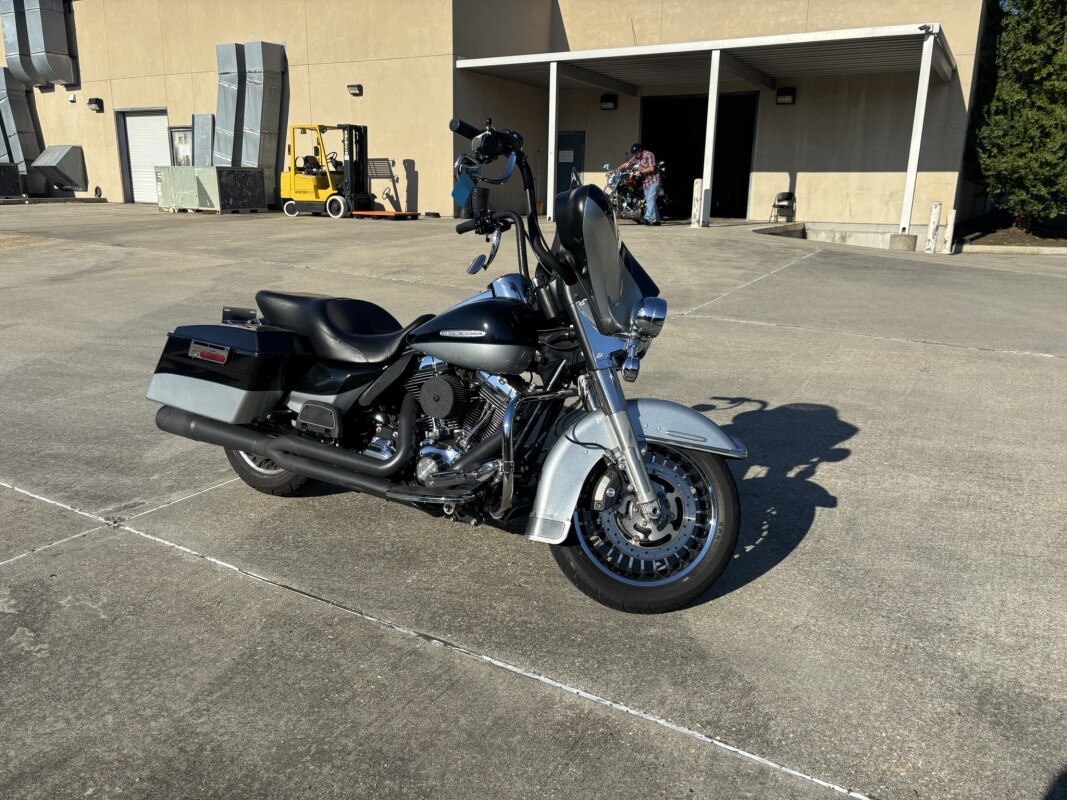 2013 Harley-Davidson Electra Glide Ultra Limited - Photo 6
