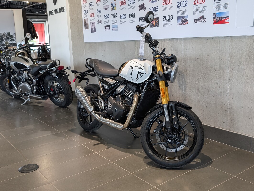 2026 Triumph Speed 400, photo 7