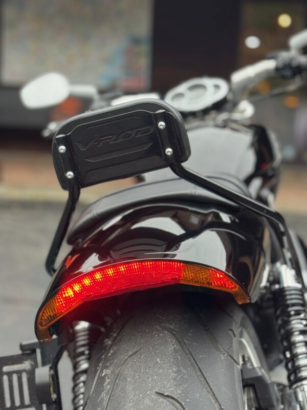 2012 Harley-Davidson V-Rod Muscle Vivid Black - Photo 4