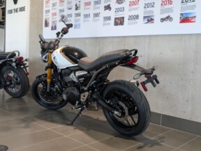 2026 Triumph Speed 400 thumb 0