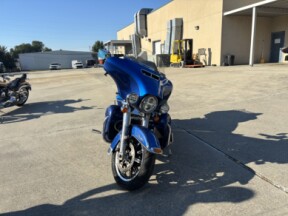 2017 Harley-Davidson® Ultra Limited Low thumb 3