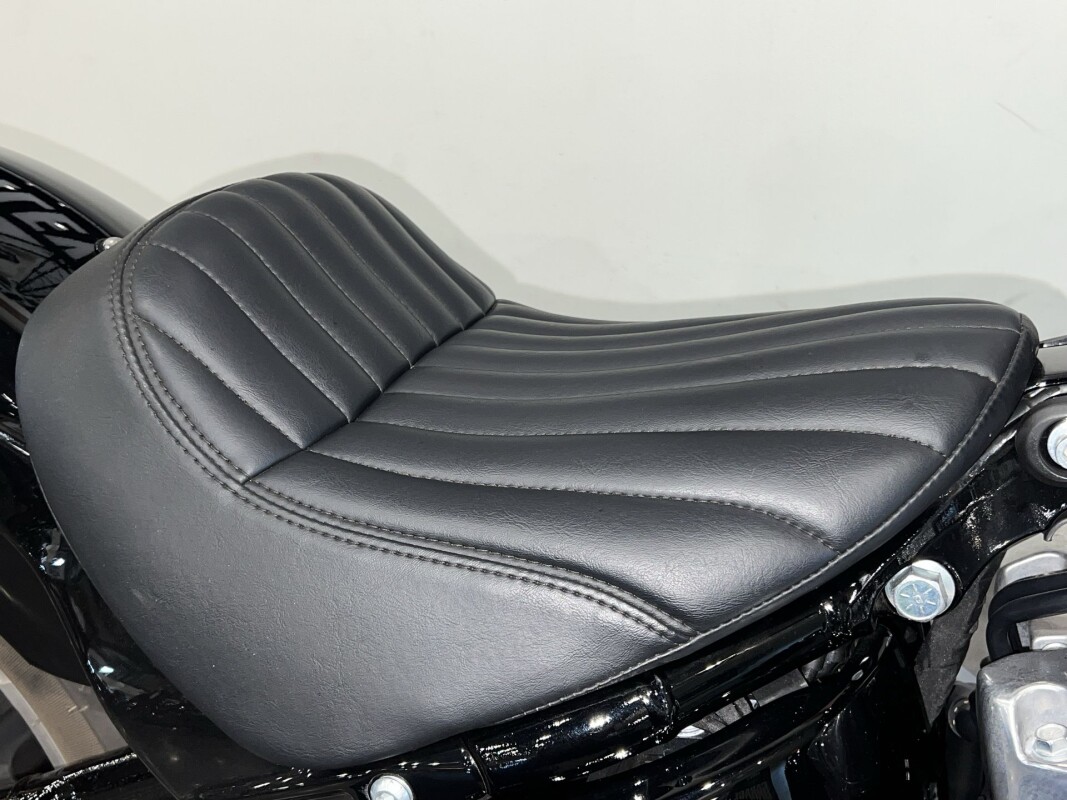 2024 Harley-Davidson Softail Standard FXST - Photo 6