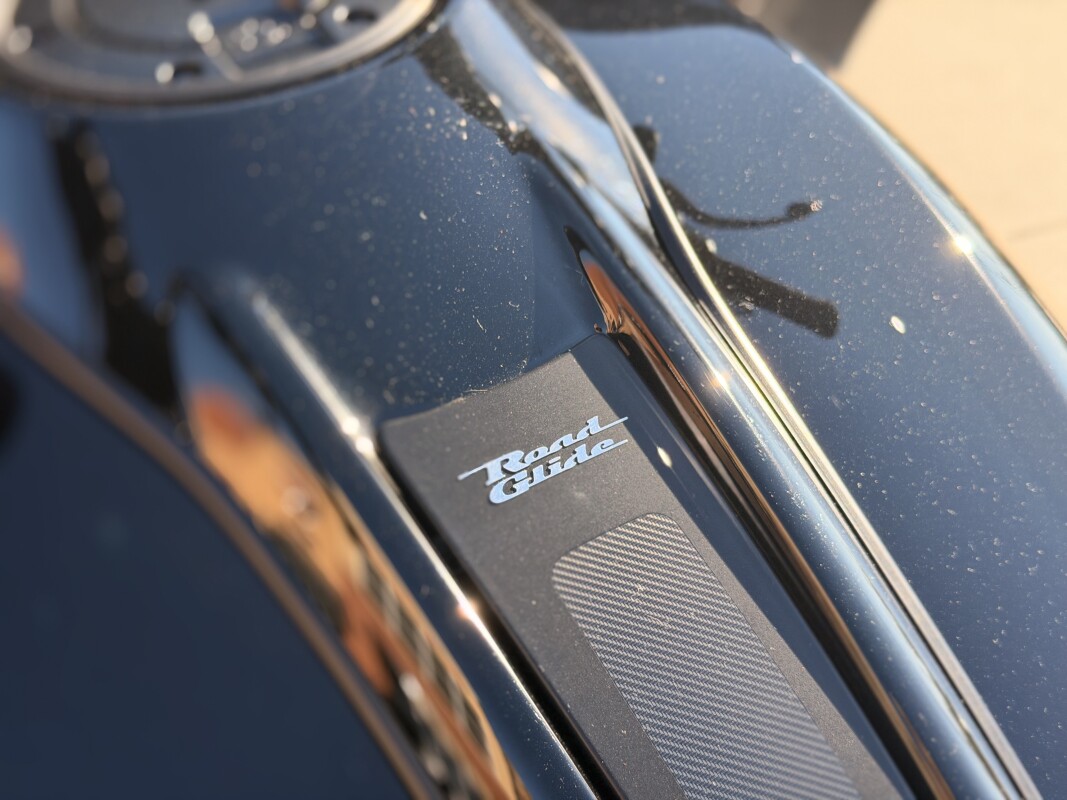 2025 Harley-Davidson Road Glide FLTRX Vivid Black - Photo 7