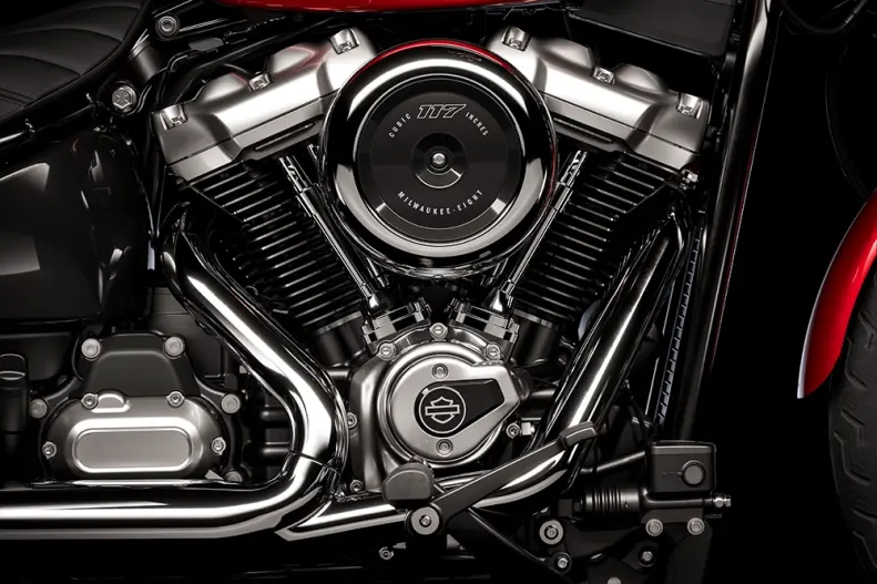 Rider-Ready Milwaukee-Eight 117 Classic V-Twin Motor
