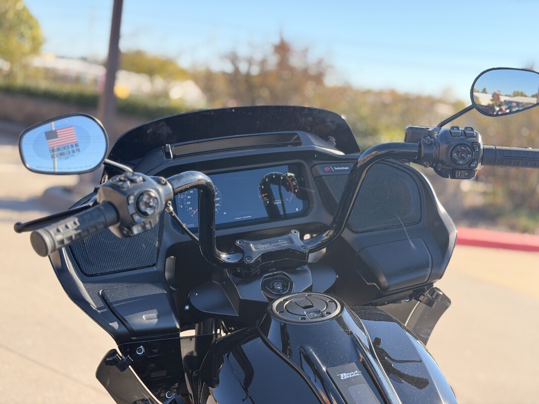 2025 Harley-Davidson Road Glide FLTRX Vivid Black - Photo 6