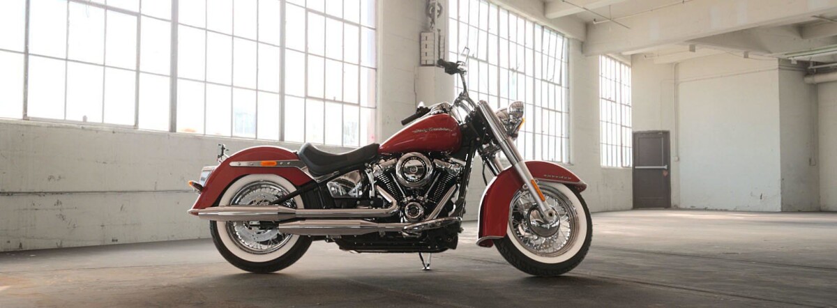 Harley-Davidson Deluxe 2019 FLDE RED