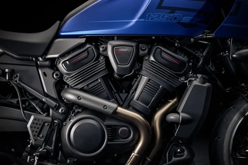 150 HP Revolution Max 1250 Motor