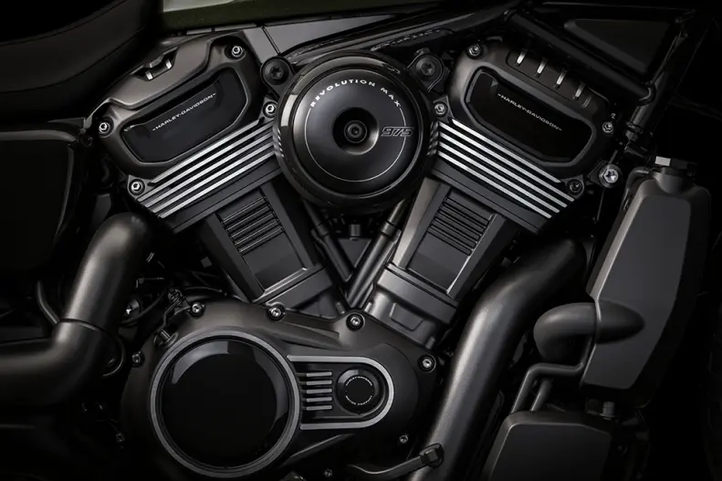 Mile-Munching Revolution Max 975T Motor