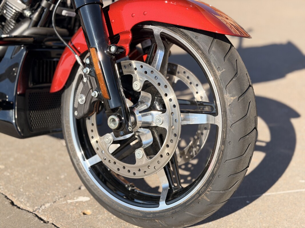 2025 Harley-Davidson Road Glide FLTRX WHSKEY FIRSTORM - Photo 10