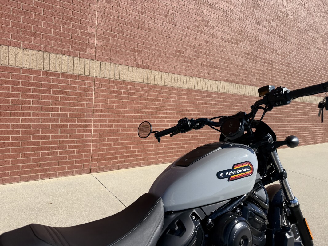 RH975S 2025 Nightster Special - Photo 5