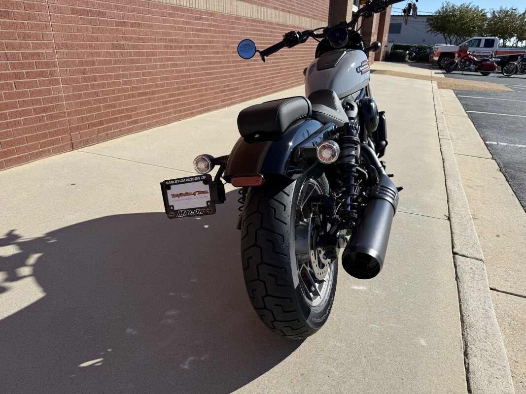 RH975S 2025 Nightster Special - Photo 4
