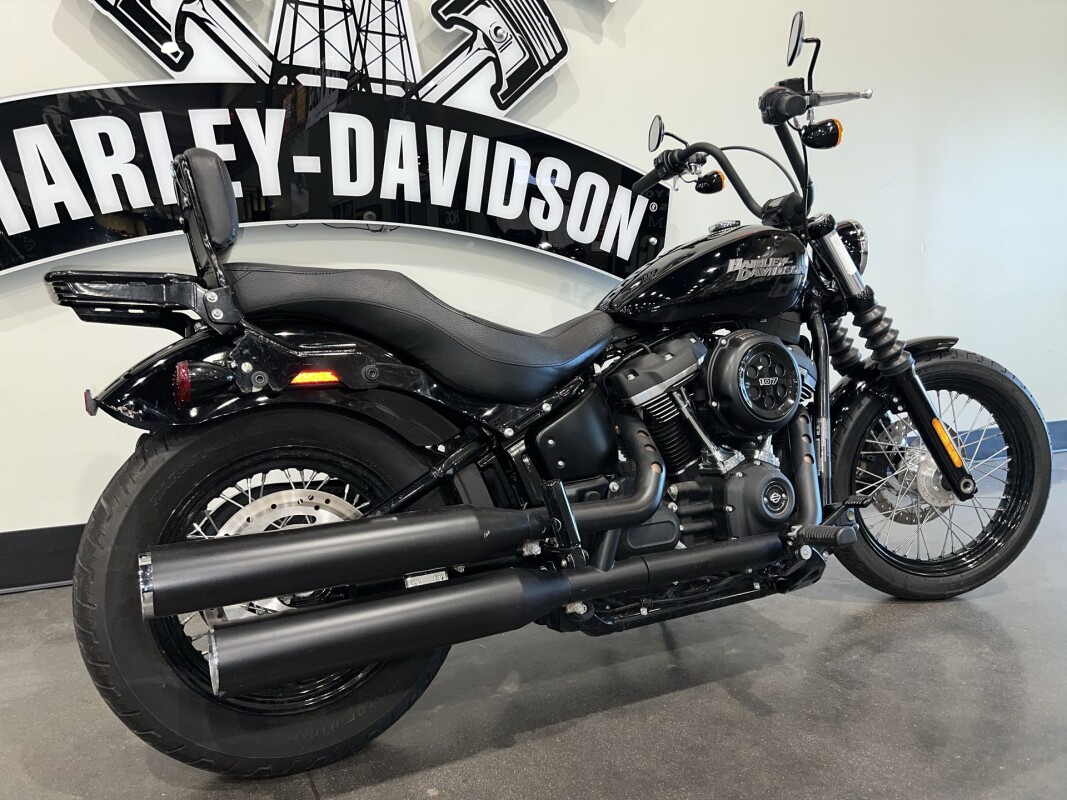2020 Harley-Davidson Street Bob FXBB - Photo 8
